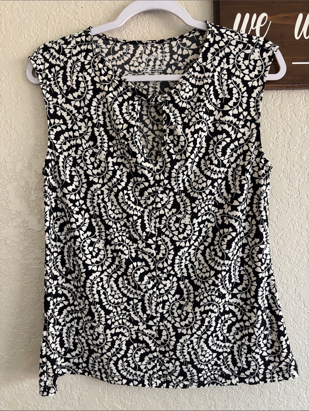 Nine West Black and White Swirl-Print Sleeveless Camisole